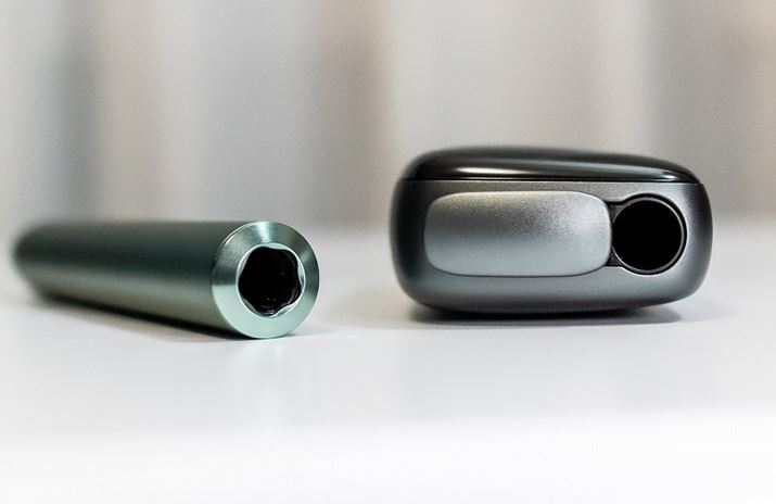 Detailed comparison of IQOS ILUMA vs. PLOOM X: Which is better from a user's perspective?